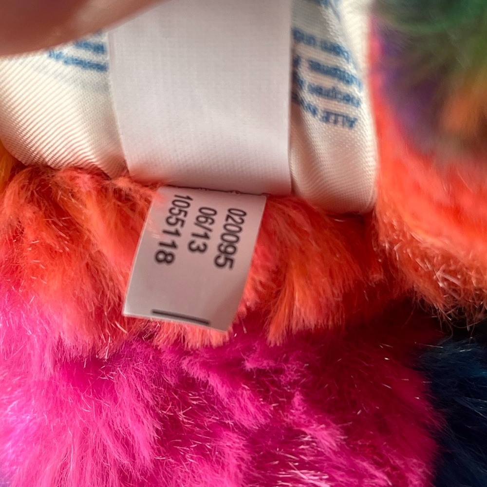 Build-A-Bear Rainbow Plush Teddy - Multicolor Tie-Dye Fur 2013 - Picture 6 of 7